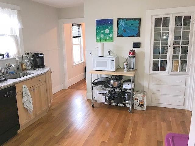 1st image of 70 Medford St Floor 1