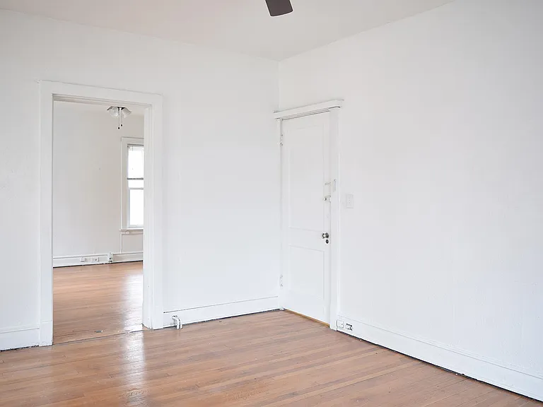 721 E. Armour — Photo 5