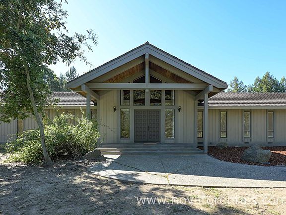 3rd image of 2037 Mill Rd