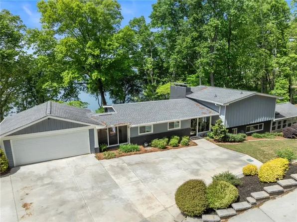 103 Mandalay Rd, Gainesville, GA 30501