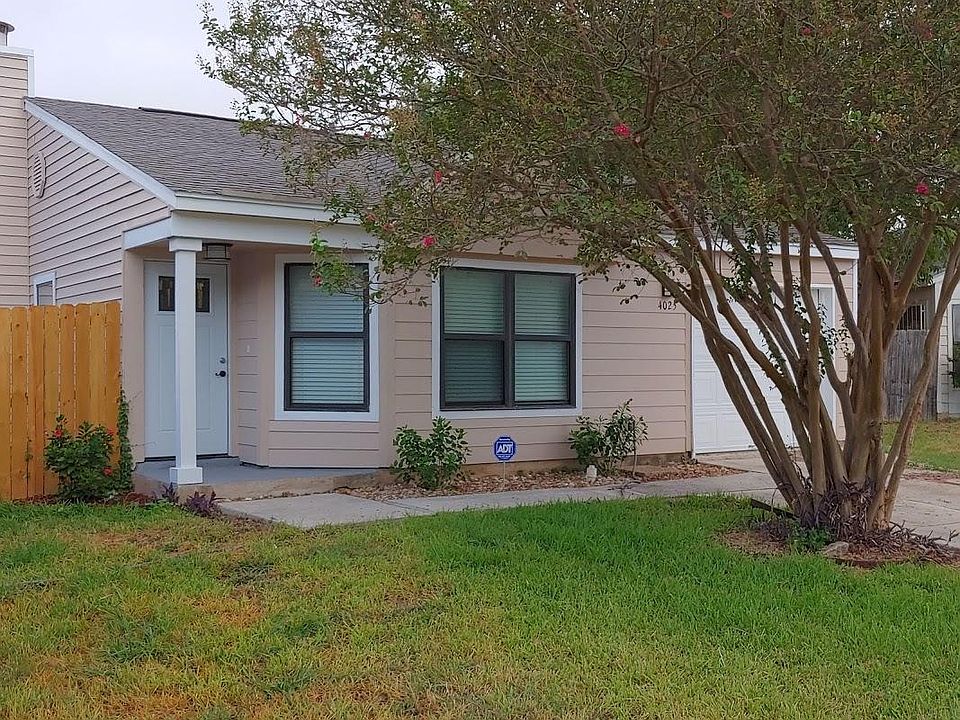 1st image of 4025 Colonial Sun Dr
