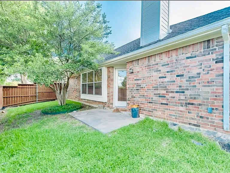 2793 Vista Bluff Blvd — Photo 3
