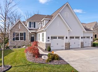 3734 Sugar Pine Ln, Zionsville, IN 46077