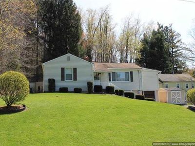 228 Front St, Enon Valley, PA, 16120
