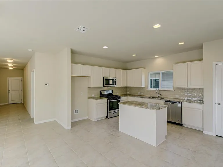 474 Spinnaker Loop — Photo 5