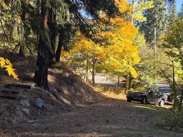 17700 N Shore Dr, Leavenworth, WA 98826