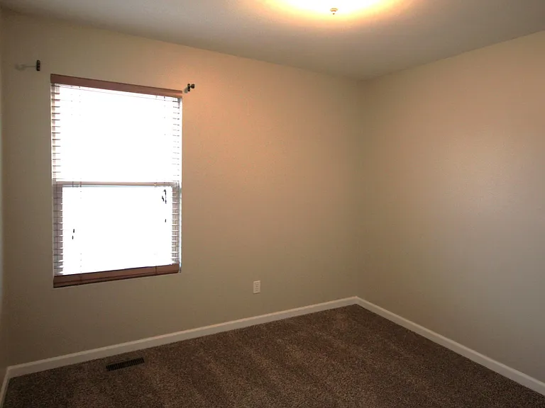 2560 Amber Willow Ct — Photo 15