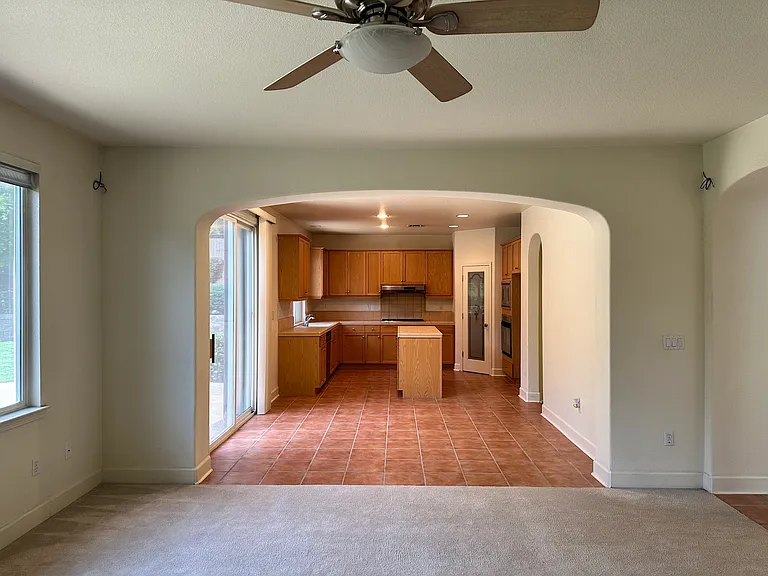 8054 Murcia Way — Photo 38
