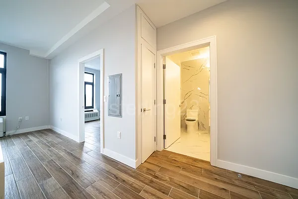 Rented by Sterling Realty Solution Inc | media 26