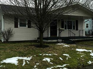 2667 Allen Dr, Springfield, OH 45505