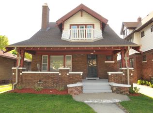 1825 S Layton Blvd, Milwaukee, WI 53215