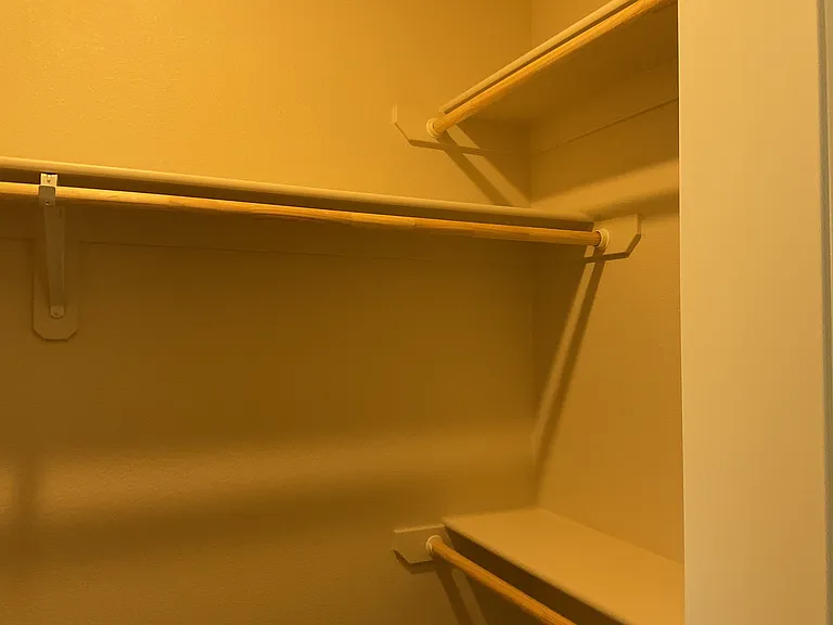 Walk-in closet