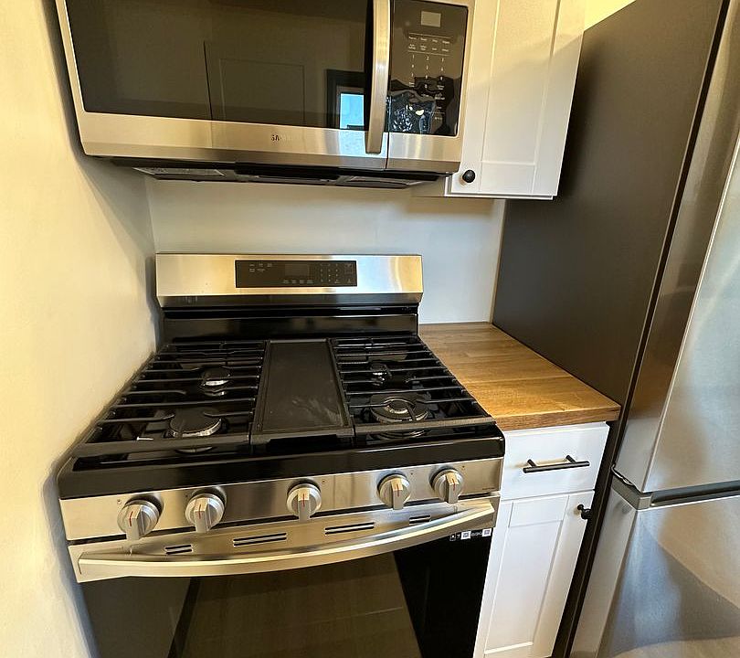 1st image of 1117 E Saint Vrain St #424