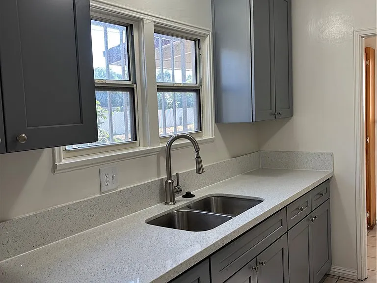 3097 N Pne #G — Photo 4