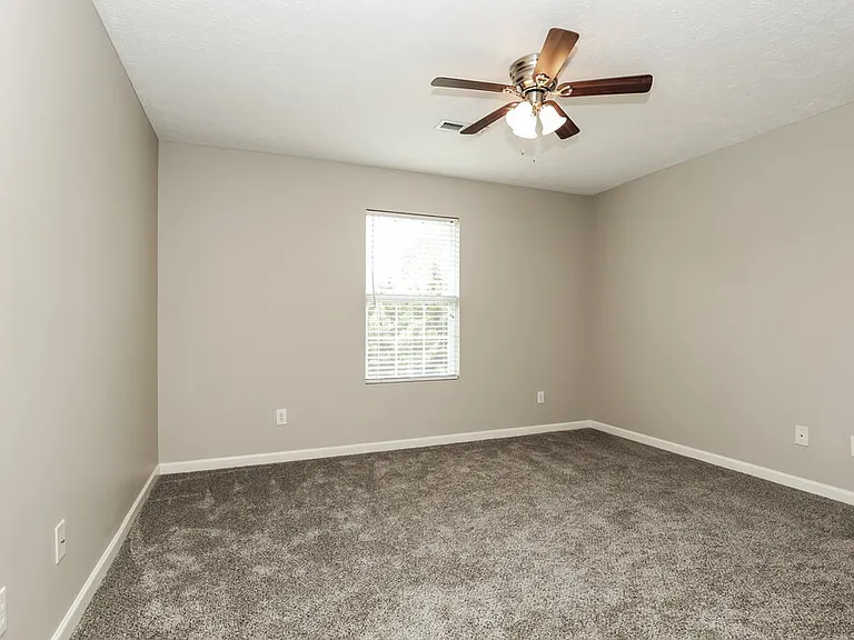 3342 Hamberton Cir — Photo 15