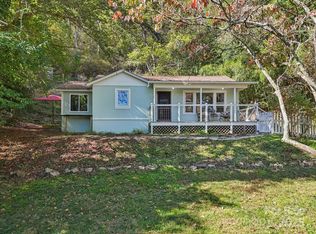 11 Ramsey Rd, Marshall, NC 28753