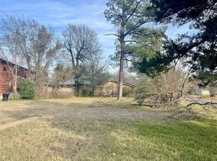 134 17th St NW, Paris, TX 75460