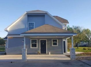 350 S Missouri St, Orchard, TX 77464