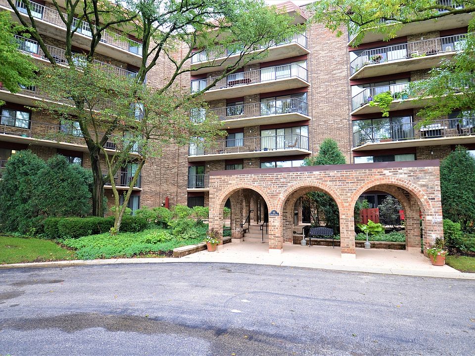 1st image of 111 S Baybrook Dr Unit 109