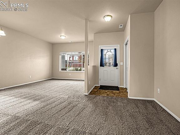 4th image of 3681 Desert Willow Ln