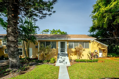3763 NW 4th Ave #5 Photo 1