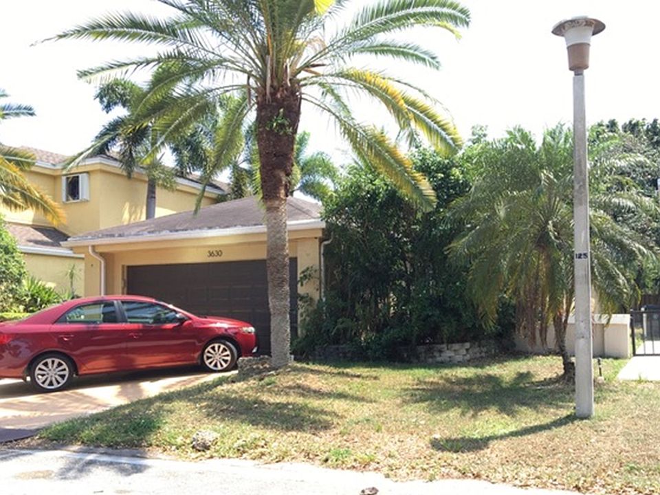 1st image of 3630 NW 20th St