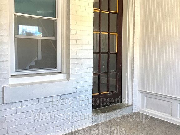 2nd image of 344 W Berkley St