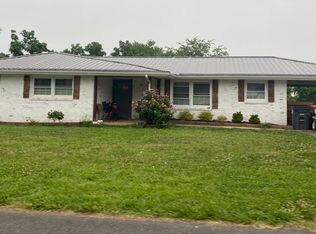 316 Kaywood Ave, Mount Carmel, TN 37645