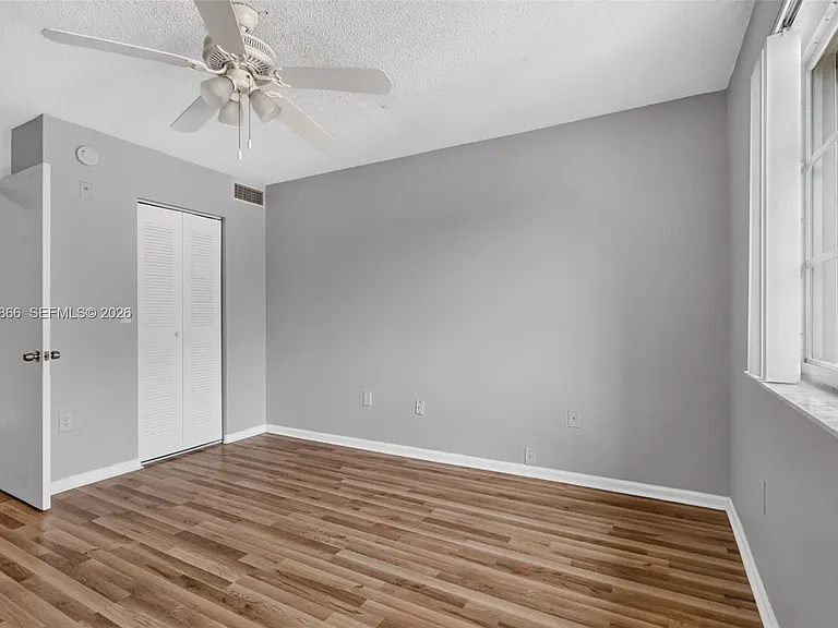 7808 Sonoma Springs Cir #304 — Photo 21