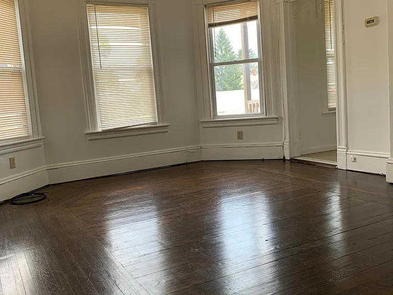 133 Smalley St #2 — Photo 13