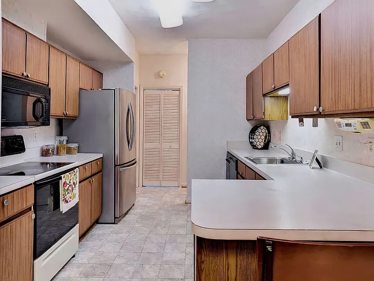 5409 Horan Ct — Photo 7