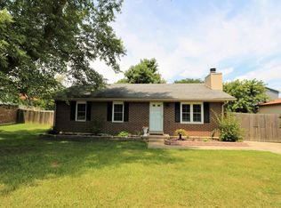 1205 Fenwick Rd, Lexington, KY 40515