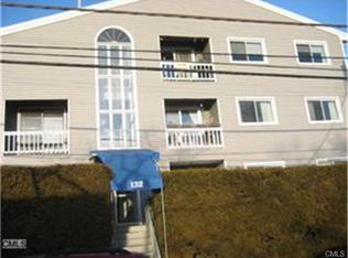 132 Bennett St APT 101, Bridgeport, CT 06605