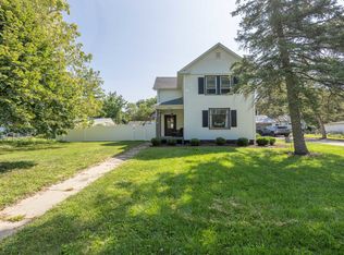 706 Heustis St, Yorkville, IL 60560