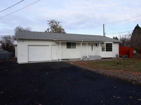 1305 Ripon Ave, Lewiston, ID 83501