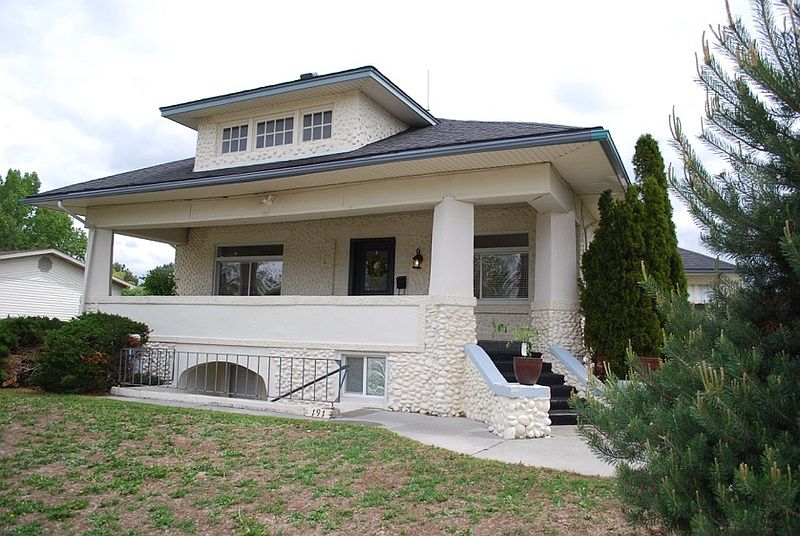 2nd image of 191 S Milton Ave #1
