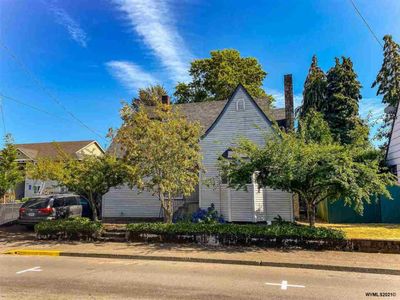 1627 Main St, Sweet Home, OR, 97386