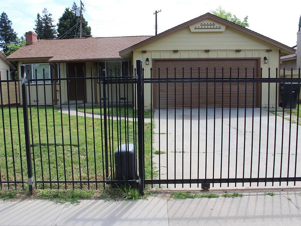 1st image of 812 W El Camino Ave