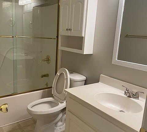 4th image of 2403 Keegan Dr