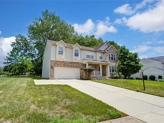 3rd image of 364 Wayside Dr