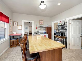 1229 School Ave, Oshkosh, WI 54901