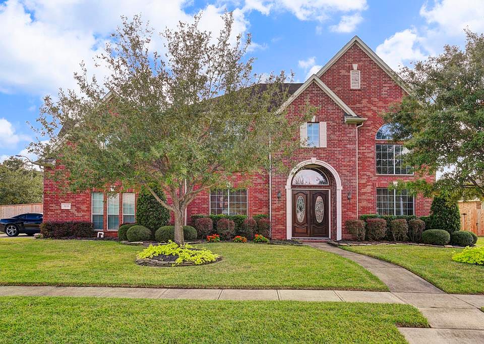 1st image of 3233 Duchess Park Ln