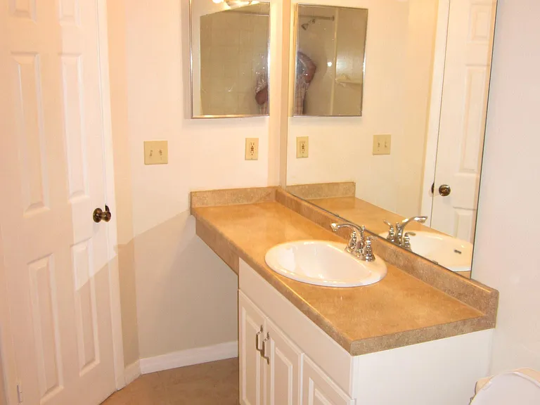2030 Cascades Blvd #303 — Photo 19
