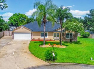 470 Shanna Isle Ct, Jacksonville, FL 32225