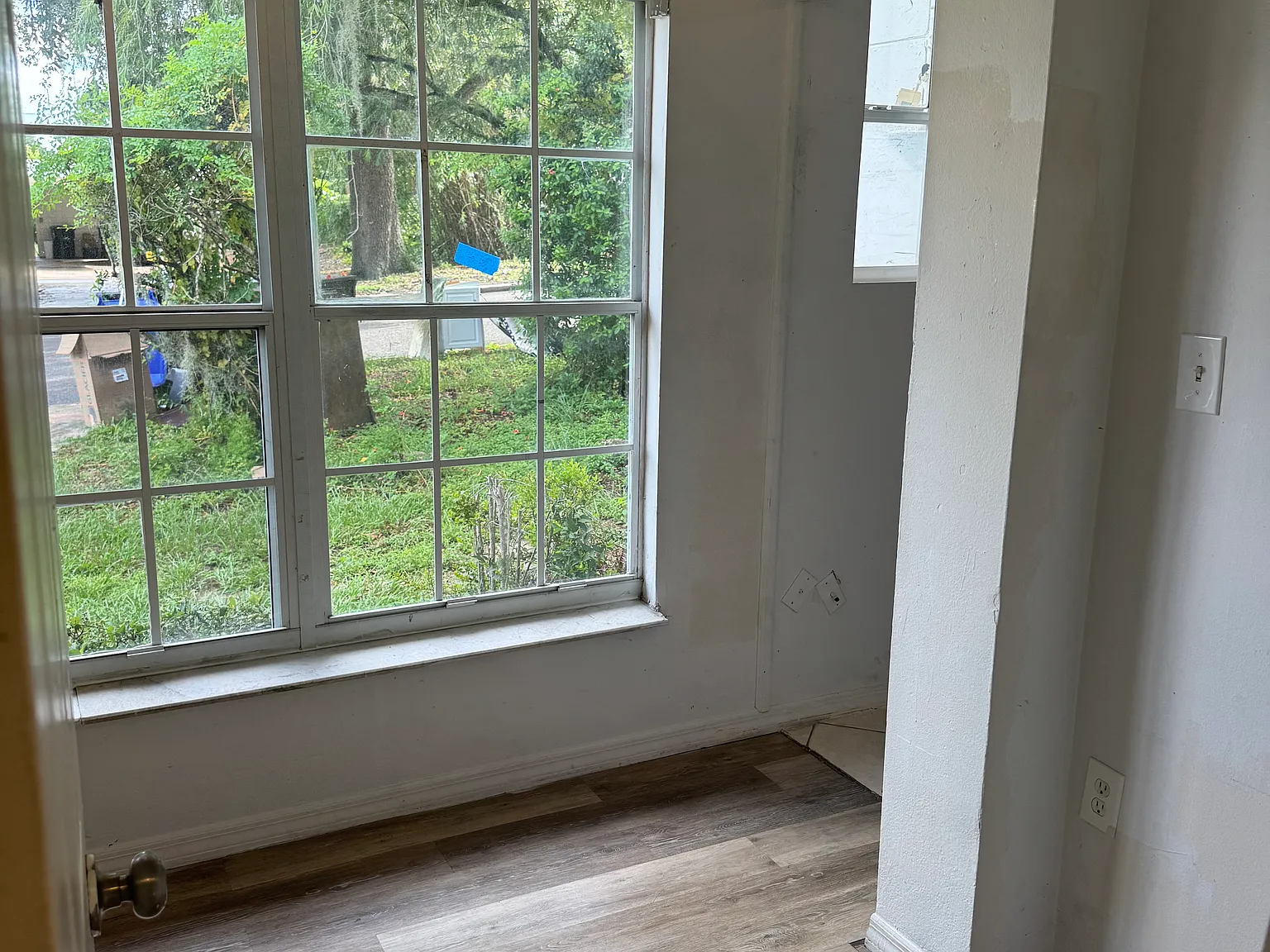 6 bed, 1550 sqft, $2,350 — Photo 4