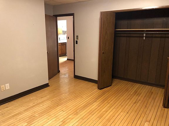5th image of 16 S Hill St APT 2B