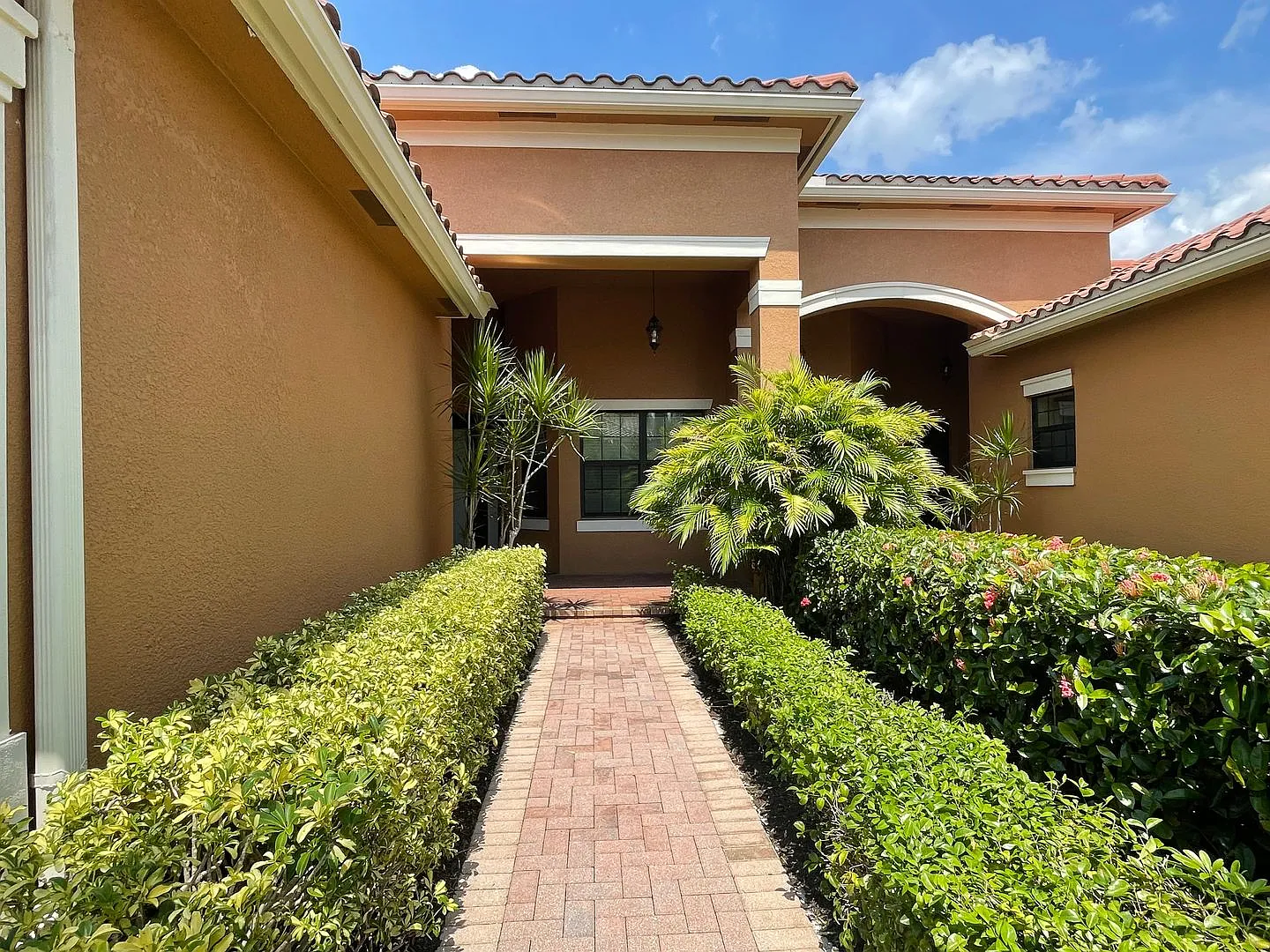 13548 Coronado Dr. — Photo 2