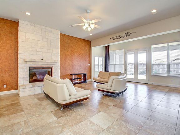 3rd image of 25415 Celtic Terrace Dr