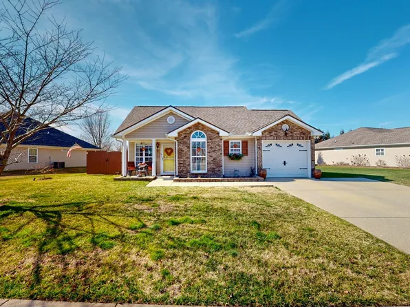 813 Magnolia Blvd, White House, TN 37188