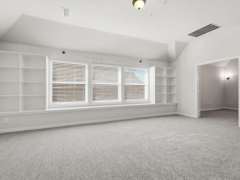 783 Philmont Rd — Photo 25
